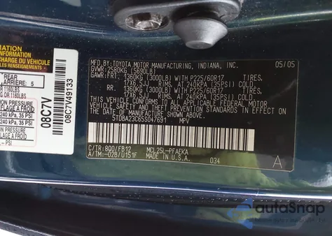 2005 Toyota Sienna Le из США, поврежденный, VIN 5TDBA23C65S047691